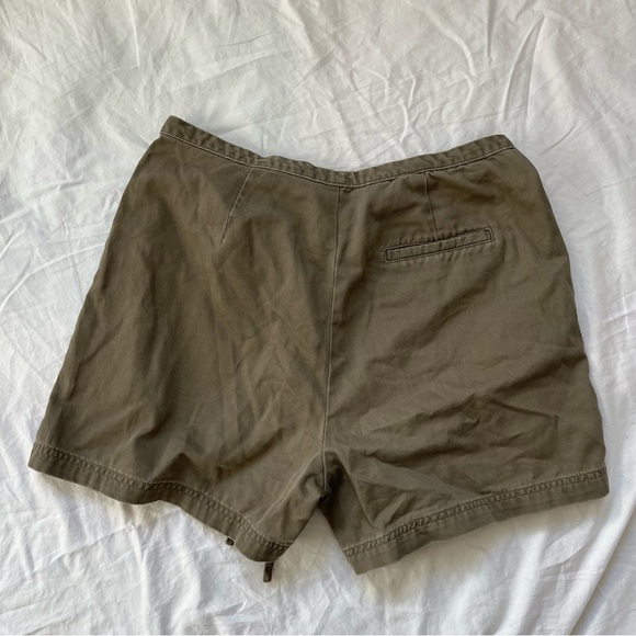🪐vintage khaki utility shorts🪐 - Picture 2 of 4